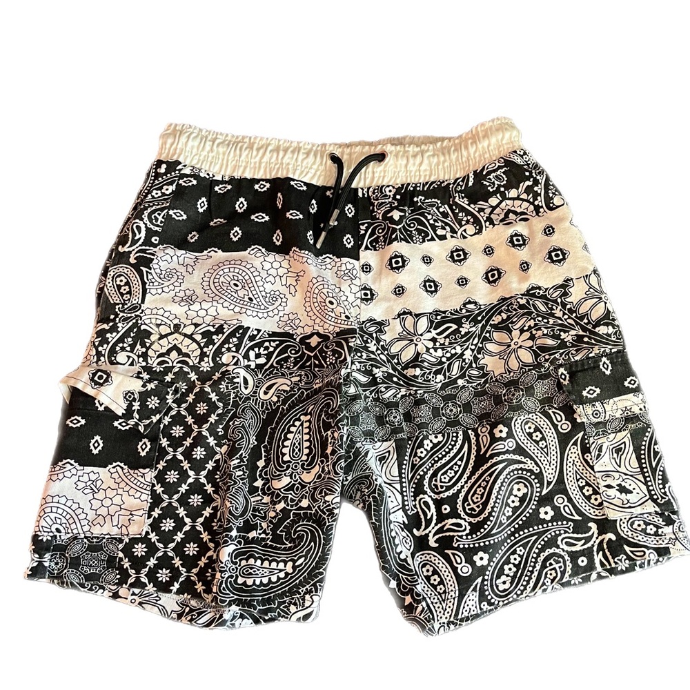 Medium Black and white bandana print cargo shorts from boohooman